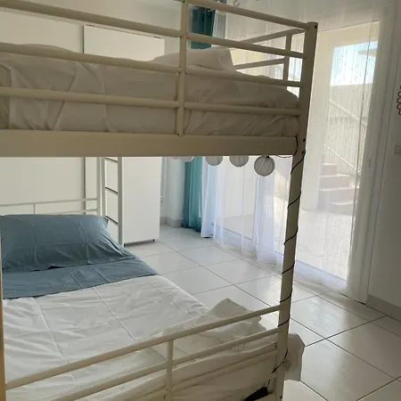 Apartment Les Pieds Dans L'eau