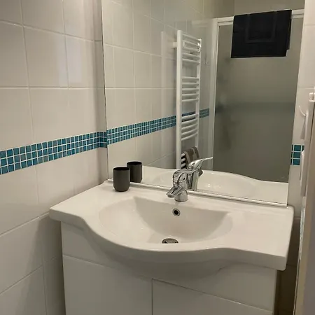 Les Pieds Dans L'eau דירה *