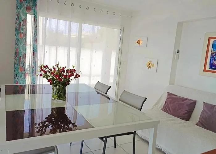 Les Pieds Dans L'eau *